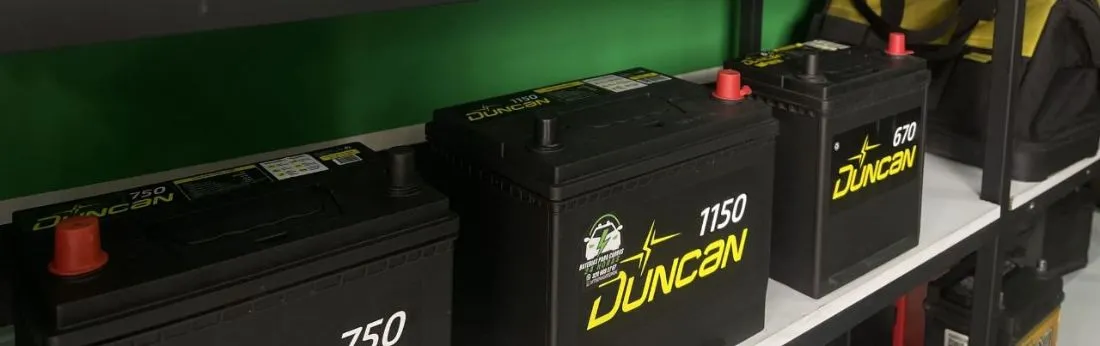Baterías Duncan en estantería